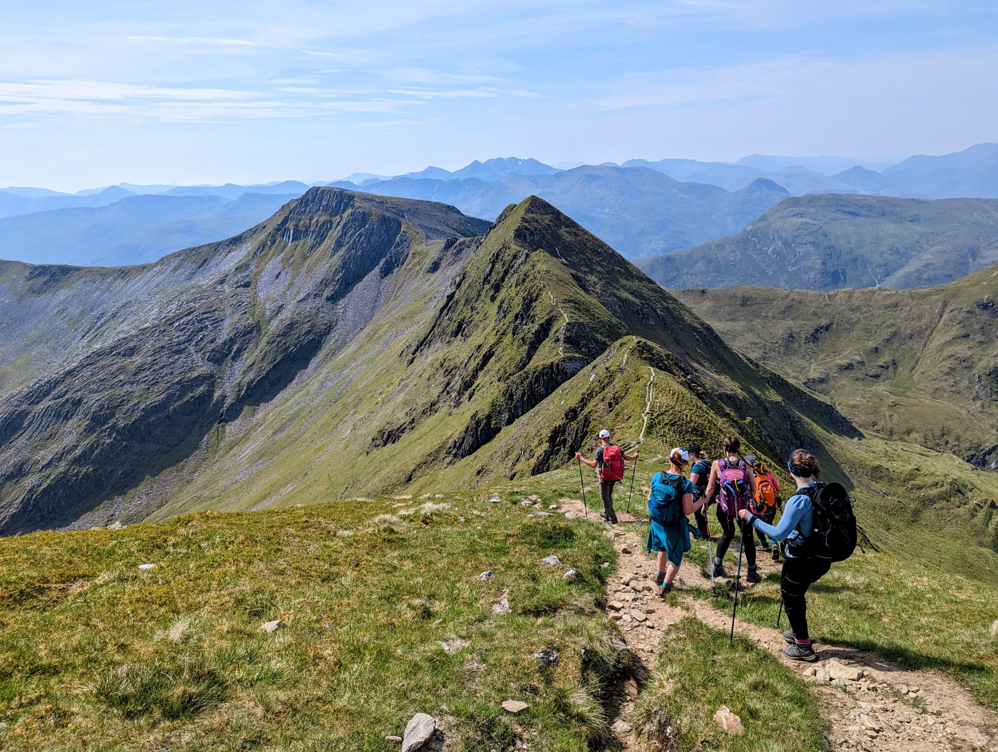 How to Make Outdoor Friends: Practical Ways to Build Confidence and Connection
