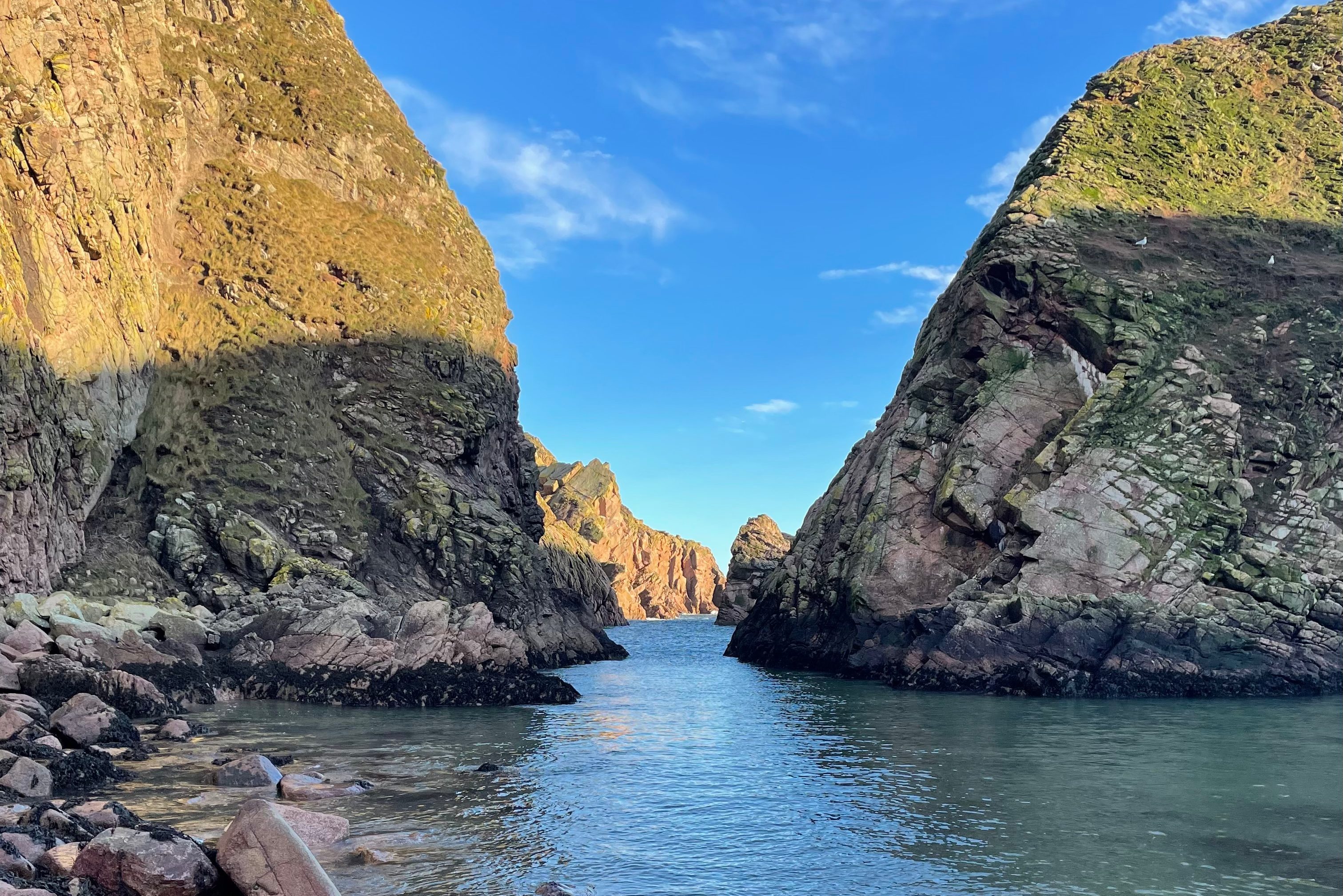 A 3-Day Aberdeenshire Winter Adventure: Coastal Walks, Castles, Wildlife and Bennachie
