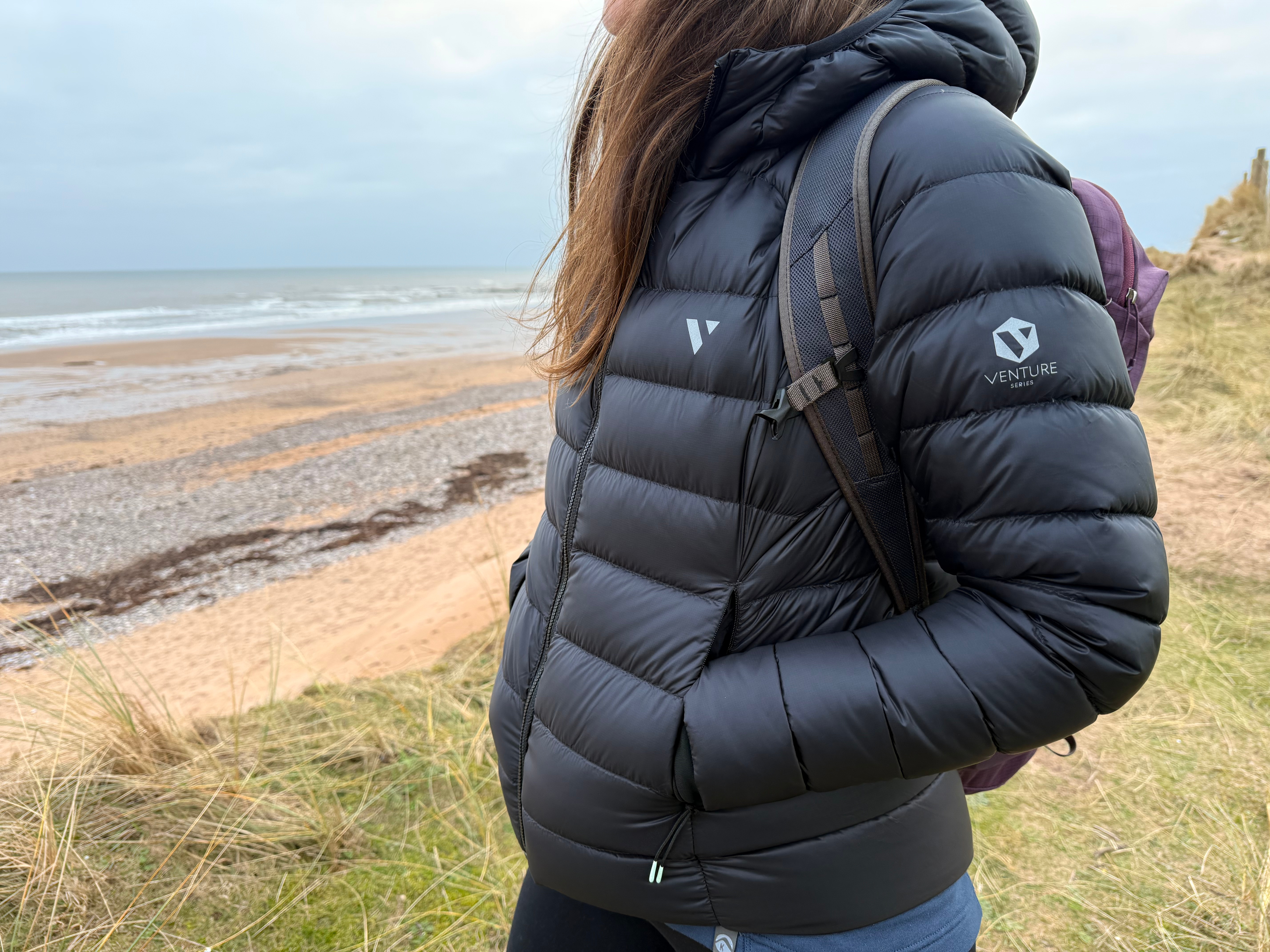 Mac in a Sac Summit Women’s Packable Down Insulated Jacket Review: Strong Value with a Shorter Fit